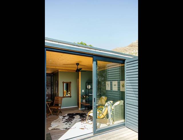 1 BEDROOM PROPERTY TO RENT IN LLANDUDNO